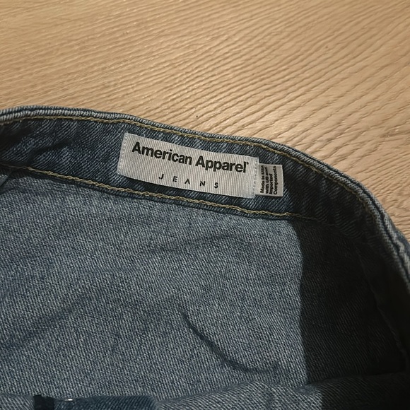 High waisted American Apparel Denim Skirt - Picture 4 of 5